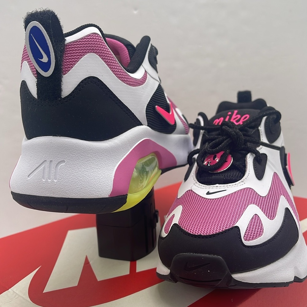 Nike WMNS AIR MAX 200 Sneakers 
BLACK/HYPER PINK CU4745 001 - Picture 8 of 16